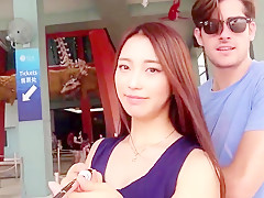 Epouse chinoise dressee mari pervers
